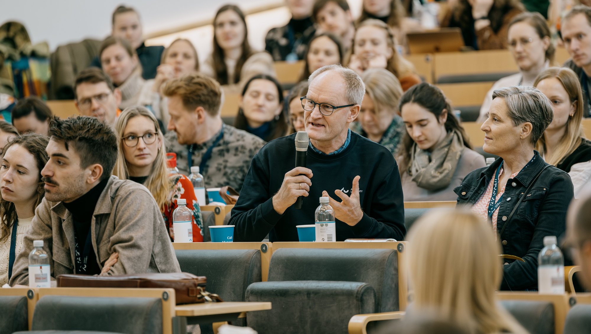 There is plenty of opportunity to ask questions to the speakers. Photo: Jens Hartmann Schmidt, AU Photo.