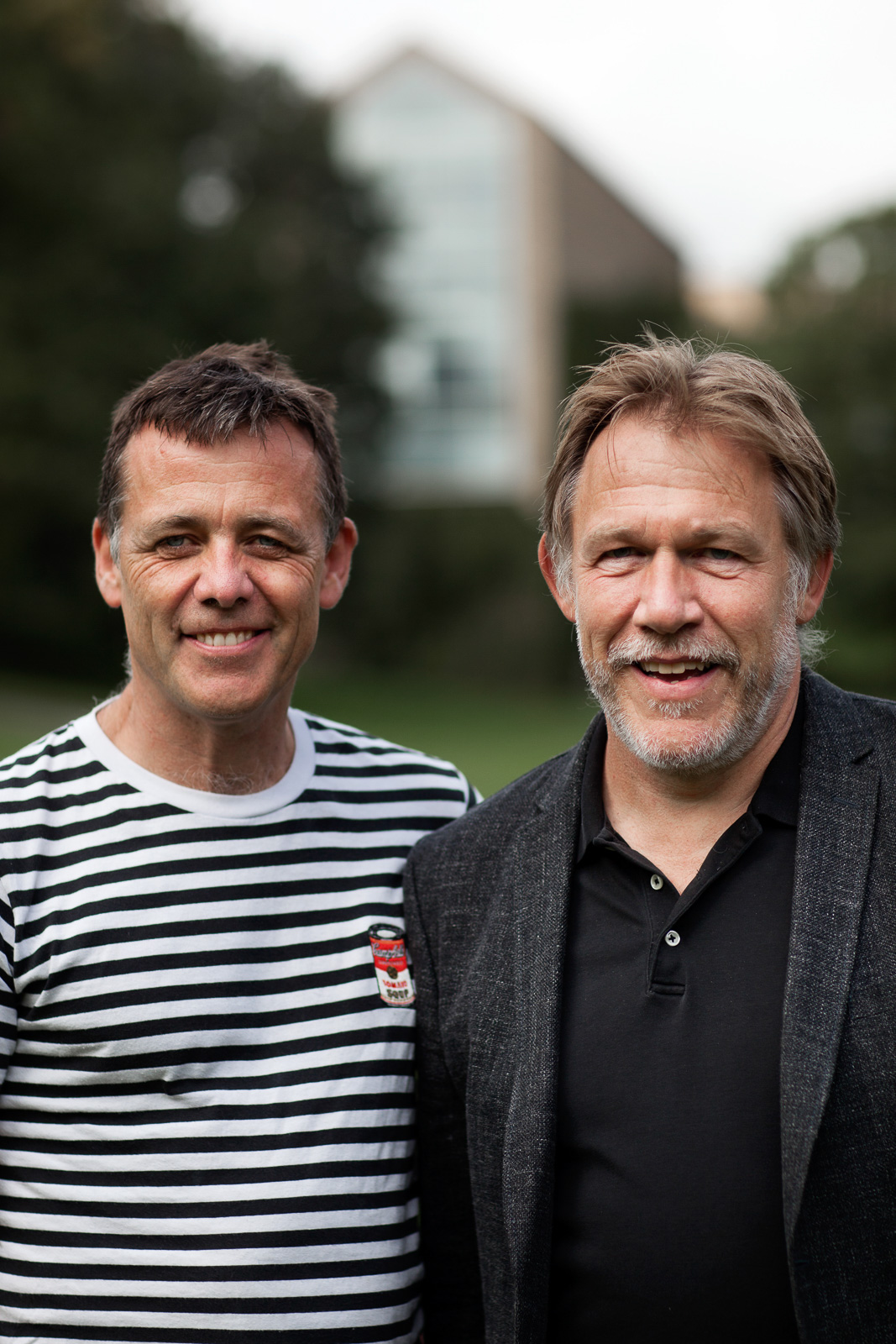 Carsten Obel (t.v.), professor på Institut for Folkesundhed, er sammen med Kaj Grønbæk, professor og institutleder på Datalogisk Institut, initiativtagere til det tværfaglige projekt HealthD360. Foto: Mellissa Bach Kirkeby Yildirim.