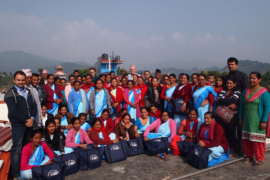 Hvert år dør 10 millioner mennesker over hele verden af forhøjet blodtryk. Over 85 procent af disse dødsfald sker i lav- og mellemindkomstlande. I Nepal har omkring en ud af fire voksne for højt blodtryk, og halvdelen af dem ved ikke, at de har det. 